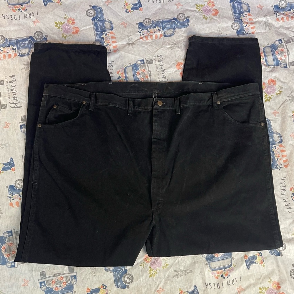 Wrangler Rugged Wear Relaxed Fit Black Denim Jeans – Men’s 56x32 – NWOT